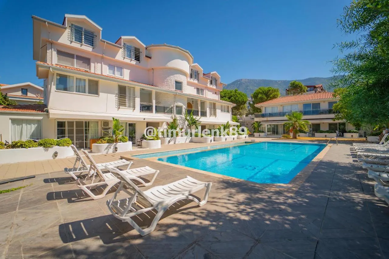 Stunning Suite In Oeluedeniz With Seaview And Pool 0*, 厄吕代尼兹