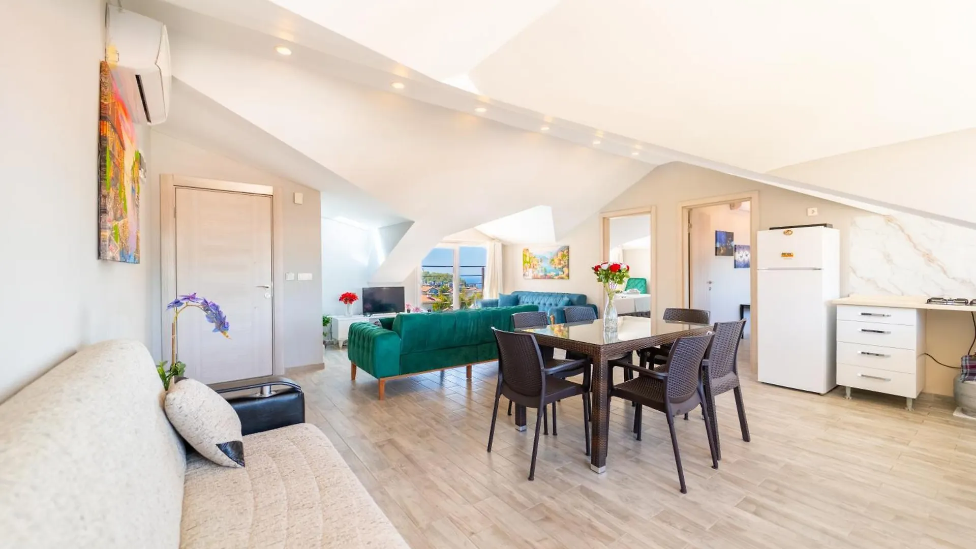 Stunning Suite In Oeluedeniz With Seaview And Pool 土耳其